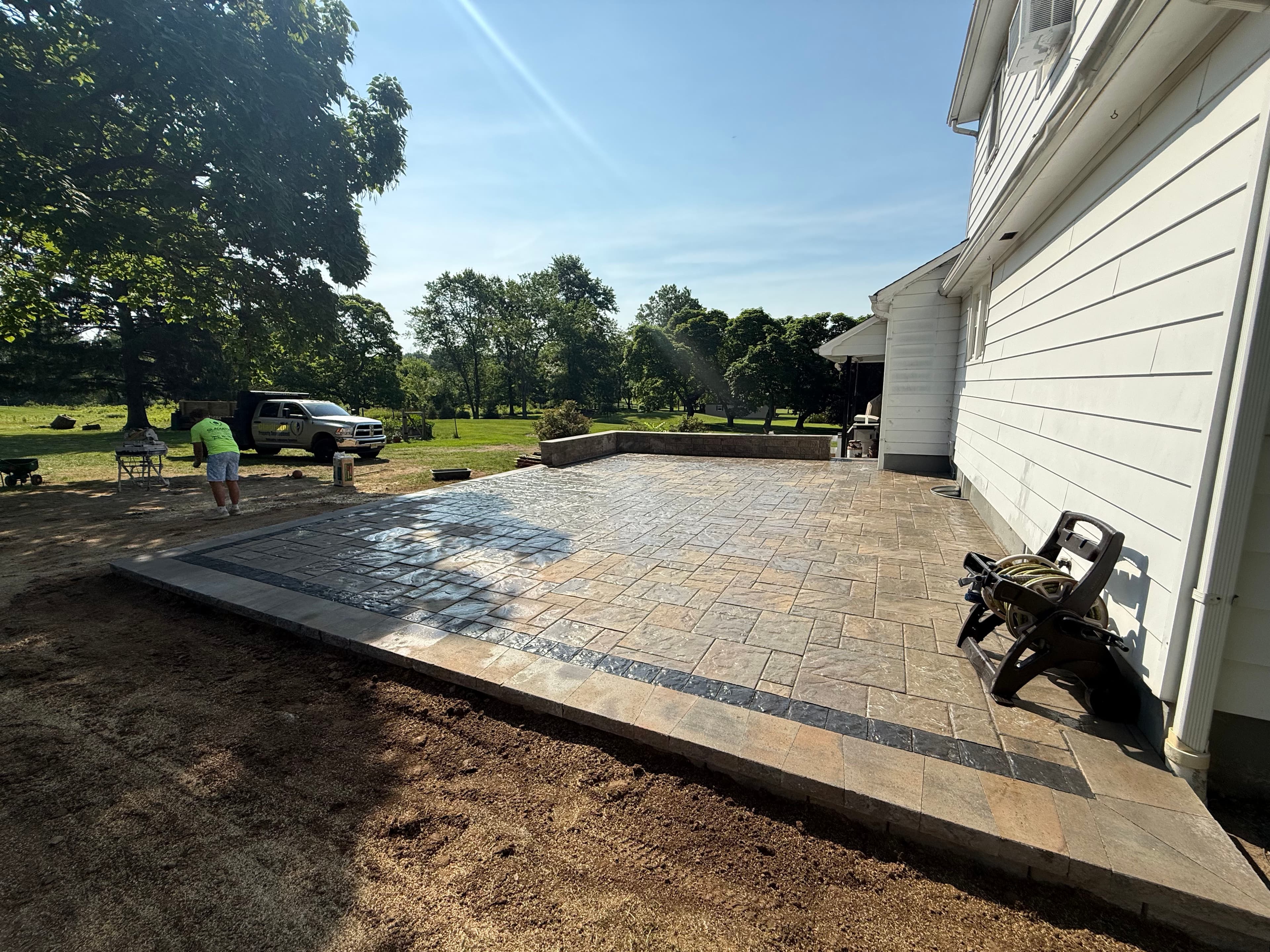 Project Blu 60 Slate Patio with Semma Retaining and Seating Walls image